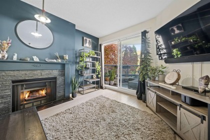 Photo 17 at 210 - 1924 Comox Street, West End VW, Vancouver West