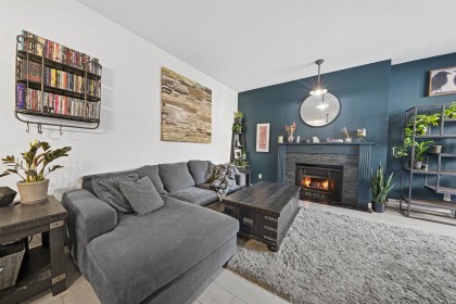 Photo 14 at 210 - 1924 Comox Street, West End VW, Vancouver West