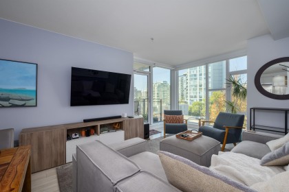 Photo 4 at 409 - 111 E 3rd Street, Lower Lonsdale, North Vancouver