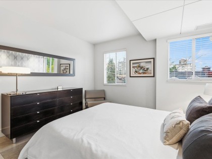Photo 11 at 1 - 2450 Alma Street, Kitsilano, Vancouver West