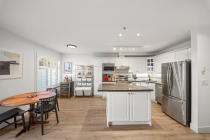 Photo 14 at 18 - 222 E 5th Street, Lower Lonsdale, North Vancouver