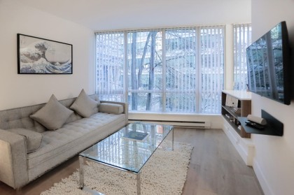 Photo 2 at 608 - 1166 Melville Street, Coal Harbour, Vancouver West