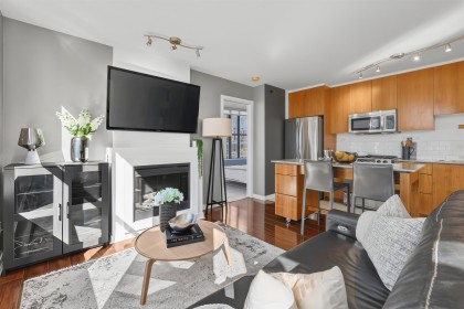 Photo 12 at 1507 - 989 Beatty Street, Yaletown, Vancouver West