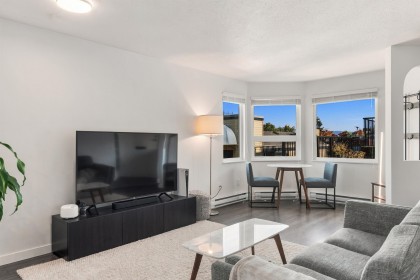 Photo 4 at 5 - 1101 W 8th Avenue, Fairview VW, Vancouver West