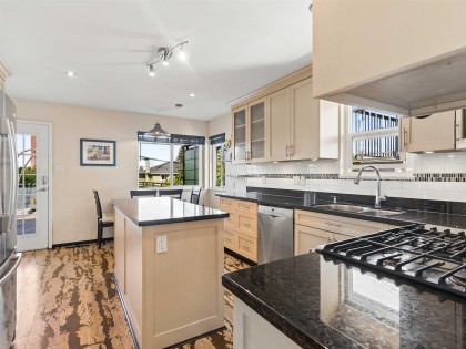 Photo 9 at 2925 W 24th Avenue, Arbutus, Vancouver West