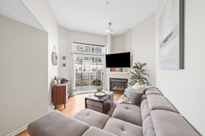 Photo 5 at 413 - 147 E 1st Street, Lower Lonsdale, North Vancouver