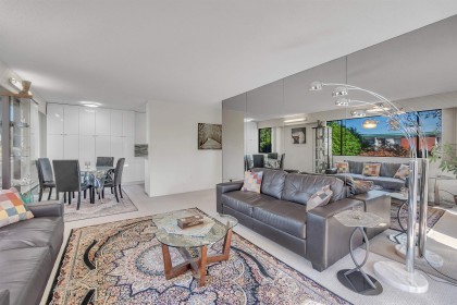 Photo 6 at 205 - 1610 Chesterfield Avenue, Central Lonsdale, North Vancouver