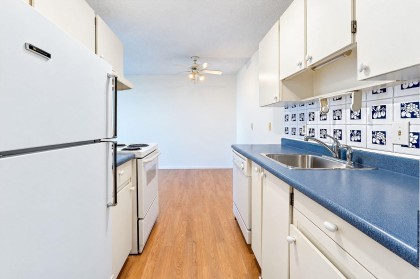 Photo 7 at 214 - 310 W 3rd Street, Lower Lonsdale, North Vancouver