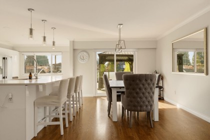 Photo 6 at 773 E 12th Street, Boulevard, North Vancouver