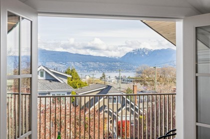 Photo 26 at 1 - 3642 W 20th Avenue, Dunbar, Vancouver West