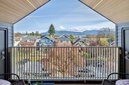 Photo 24 at 1 - 3642 W 20th Avenue, Dunbar, Vancouver West