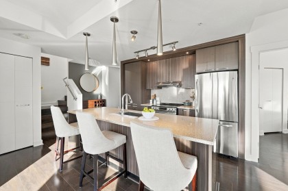 Photo 7 at 409 - 733 W 14th Street, Mosquito Creek, North Vancouver