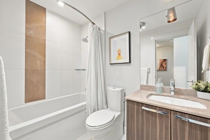 Photo 25 at 409 - 733 W 14th Street, Mosquito Creek, North Vancouver