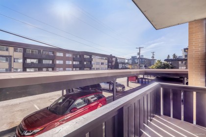 Photo 33 at 111 - 235 E 13th Street, Central Lonsdale, North Vancouver