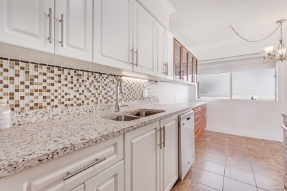 Photo 4 at 111 - 235 E 13th Street, Central Lonsdale, North Vancouver