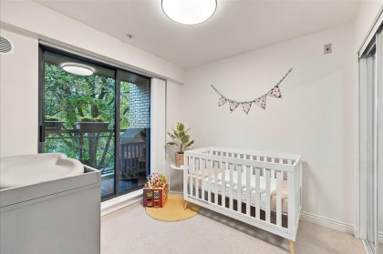 Photo 17 at 303 - 2015 Trafalgar Street, Kitsilano, Vancouver West
