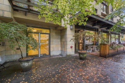 Photo 26 at 303 - 2015 Trafalgar Street, Kitsilano, Vancouver West