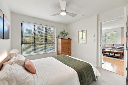 Photo 14 at 303 - 2015 Trafalgar Street, Kitsilano, Vancouver West