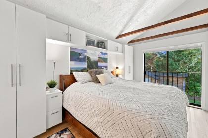 Photo 16 at 1720 Deep Cove Road, Deep Cove, North Vancouver
