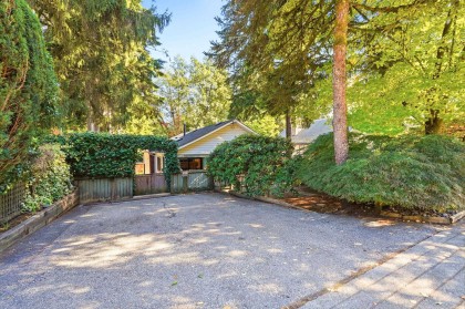 Photo 3 at 1720 Deep Cove Road, Deep Cove, North Vancouver