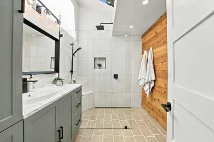 Photo 14 at 1720 Deep Cove Road, Deep Cove, North Vancouver
