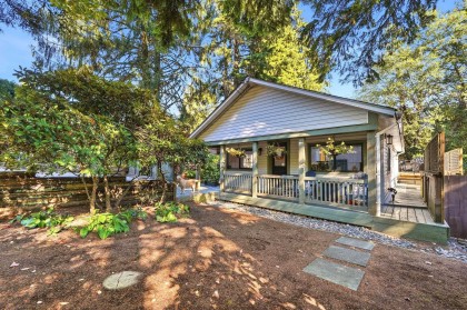 Photo 4 at 1720 Deep Cove Road, Deep Cove, North Vancouver