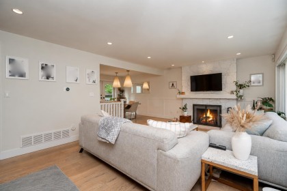 Photo 5 at 1361 E 15th Street, Westlynn, North Vancouver