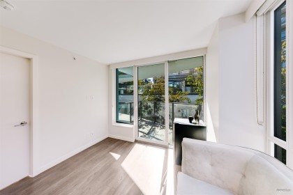Photo 5 at 301 - 8189 Cambie Street, Marpole, Vancouver West