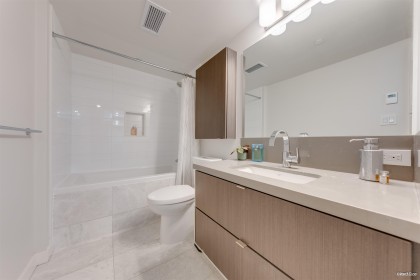 Photo 14 at 301 - 8189 Cambie Street, Marpole, Vancouver West