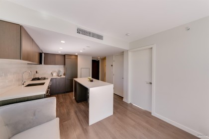 Photo 8 at 301 - 8189 Cambie Street, Marpole, Vancouver West