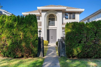 Photo 2 at 336 W 19th Street, Central Lonsdale, North Vancouver