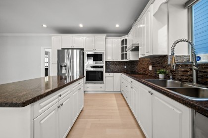 Photo 12 at 336 W 19th Street, Central Lonsdale, North Vancouver
