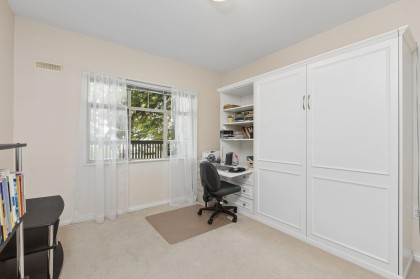Photo 9 at 304 - 2059 Chesterfield Avenue, Central Lonsdale, North Vancouver