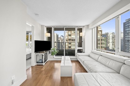 Photo 1 at 1506 - 1088 Richards Street, Yaletown, Vancouver West