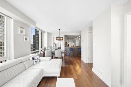 Photo 5 at 1506 - 1088 Richards Street, Yaletown, Vancouver West