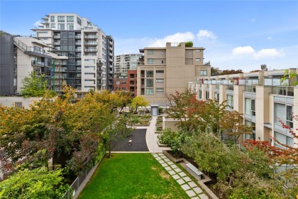 Photo 6 at 308 - 1833 Crowe Street, False Creek, Vancouver West