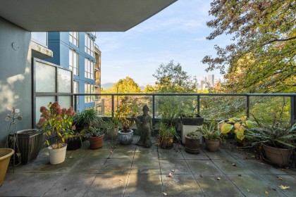 Photo 23 at 204 - 1485 W 6th Avenue, False Creek, Vancouver West