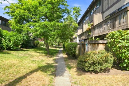 Photo 3 at 1071 Lillooet Road, Lynnmour, North Vancouver