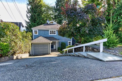 Photo 4 at 1150 Beaufort Road, Indian River, North Vancouver