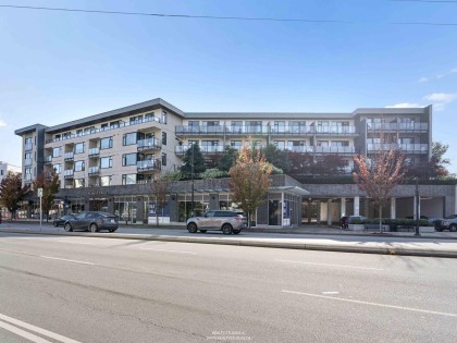 Photo 36 at 313 - 725 Marine Drive, Harbourside, North Vancouver