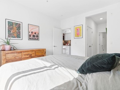 Photo 4 at 313 - 725 Marine Drive, Harbourside, North Vancouver