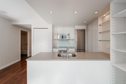Photo 11 at 1708 - 1331 W Georgia Street, Coal Harbour, Vancouver West