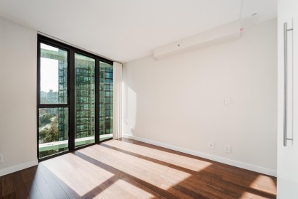 Photo 4 at 1708 - 1331 W Georgia Street, Coal Harbour, Vancouver West