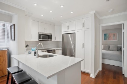 Photo 17 at 3 - 886 Broughton Street, West End VW, Vancouver West