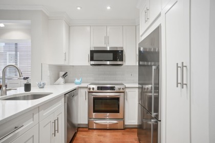 Photo 19 at 3 - 886 Broughton Street, West End VW, Vancouver West