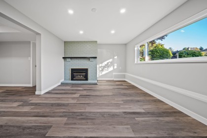 Photo 25 at 338 W 21st Street, Central Lonsdale, North Vancouver