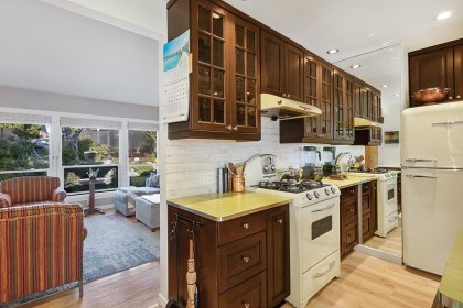 Photo 5 at 535 E Keith Road, Queensbury, North Vancouver