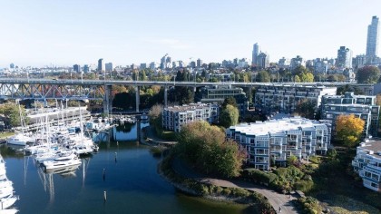 Photo 17 at 305 - 1551 Mariner Walk, False Creek, Vancouver West
