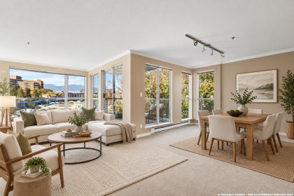Photo 1 at 305 - 1551 Mariner Walk, False Creek, Vancouver West