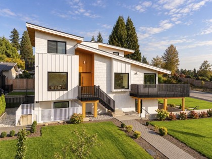 Photo 3 at 366 W 25th Street, Upper Lonsdale, North Vancouver